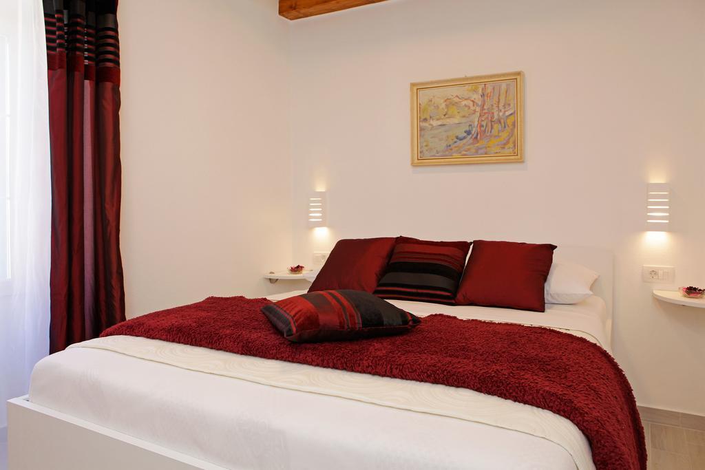 Luxory D-Rooms Вела-Лука Екстер'єр фото
